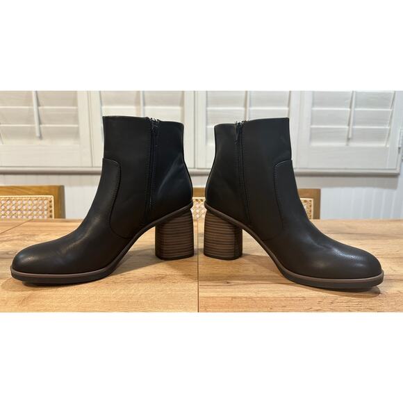 Korks Women's Destiny Black Boots Size 10 NWOT Man Made Upper Chic Flattering - Picture 8 of 15